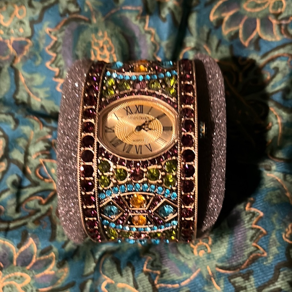 COPY - Heidi Daus Brand New Swarovski Crystal Bracelet Watch 1-1/2”width 8”leng…